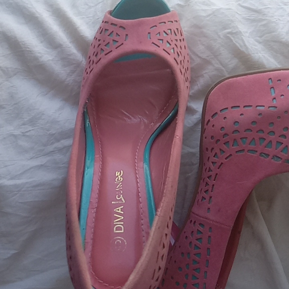 Size 8  pink 6"stellots - Picture 2 of 9